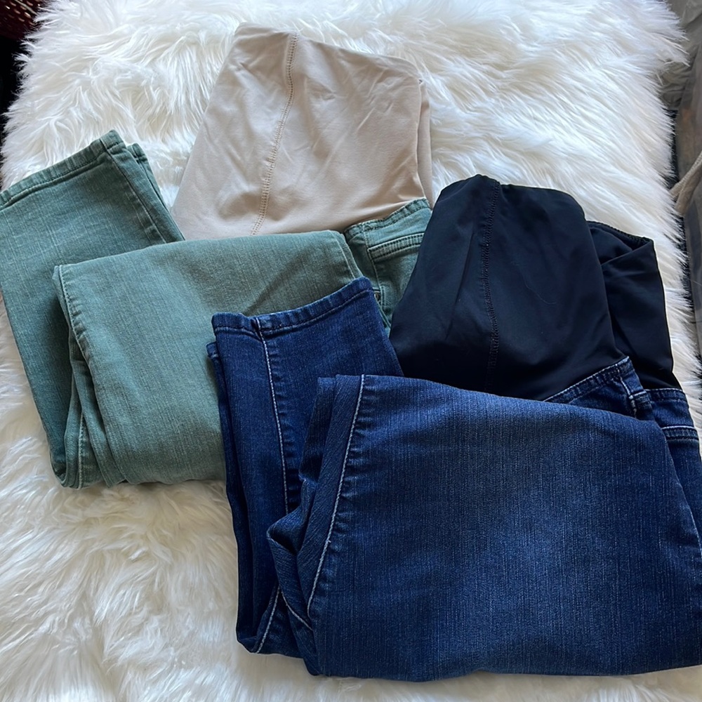 Bundle of 2 Isabel Maternity by Ingrid and Isabel jeans